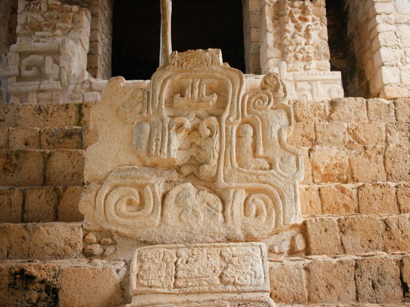 Die 16 schönsten Maya Tempel in Mexiko: Eine Entdeckungsreise durch die Geschichte 12 Tempel Maya Mexiko 1 - Kolumbien Individual